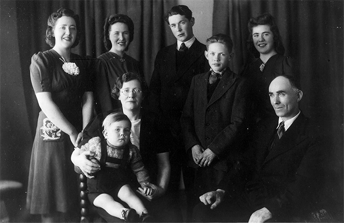 Familien Alf Lillebø ca 1942